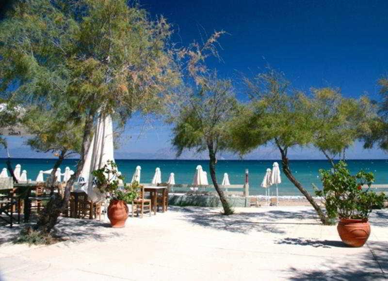 Ionian Beach Hotel Kalamaki  Buitenkant foto